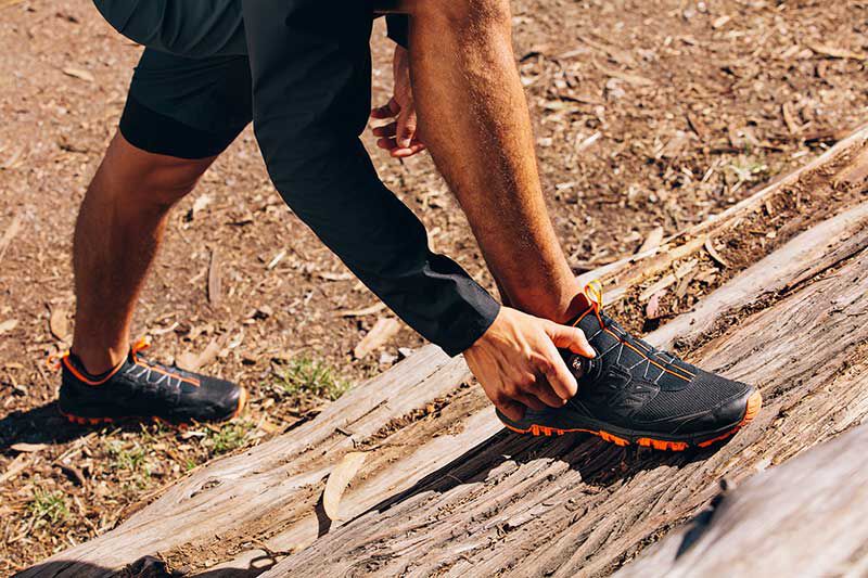 asics support trail running shoes