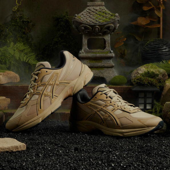 Asics【送料込】GEL-1130 DARK BROWN s-l400.jpg