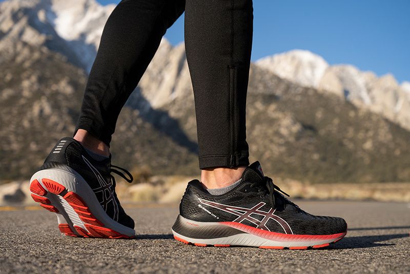 asics support trainers