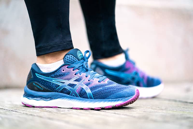 asics support running shoes